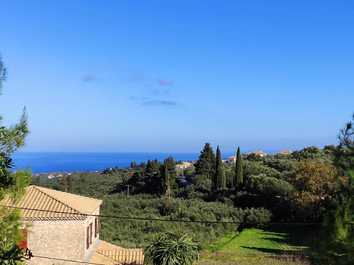 Vozas - Traditional With Great View וילה